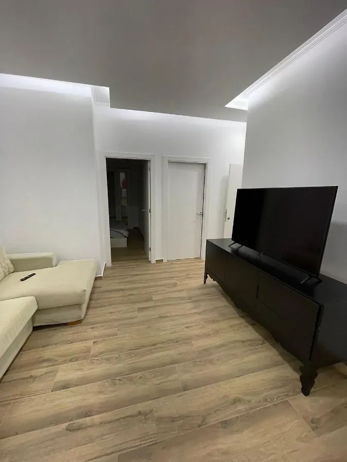 Apartamentos La Meridian Barcelona 0*,